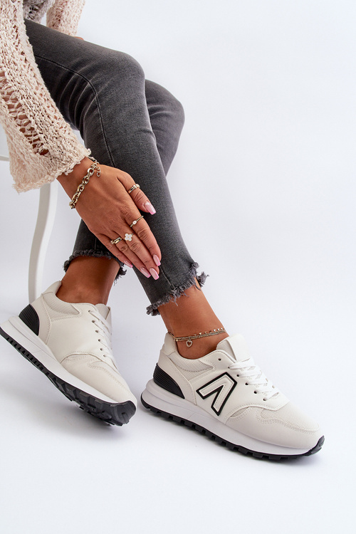 Жіночі кросівки Спортивне взуття білі Daisee