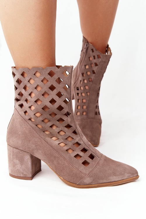 Замшеві ажурні чоботи на високому каблуці Nicole 2638 Коричневий