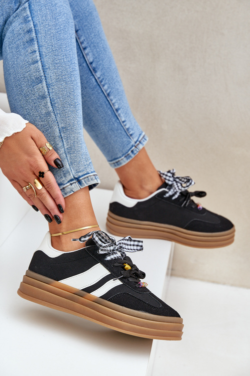 Кросівки Жіночі З Припінками Чорні Jariana