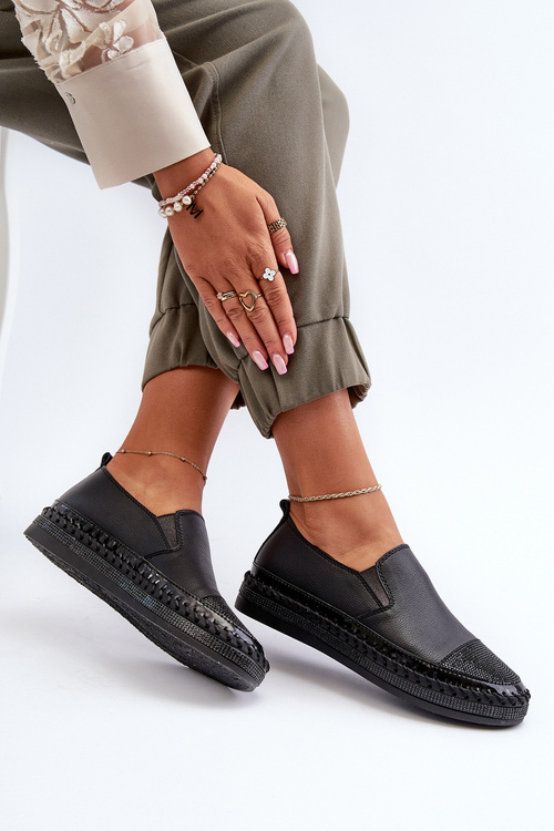 Жіночі чорні шкіряні туфлі на платформі D&A LR370