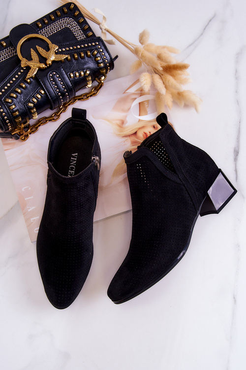 Ажурні замшеві чоботи з вирізом Чорний карінь