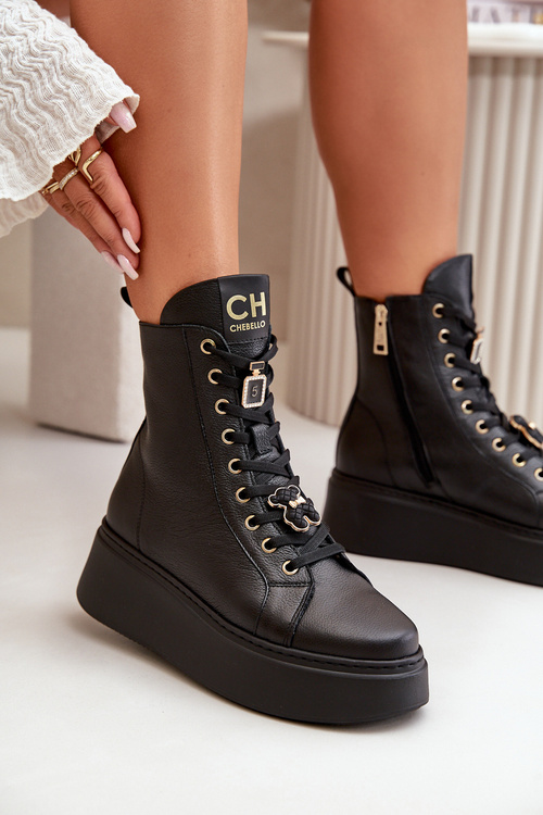Жіночі шкіряні ботильйони робітники зі шпильками чорні CheBello 4294