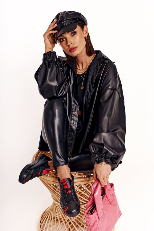 Жіночі шкіряні кросівки BIG STAR EE274303 Чорні