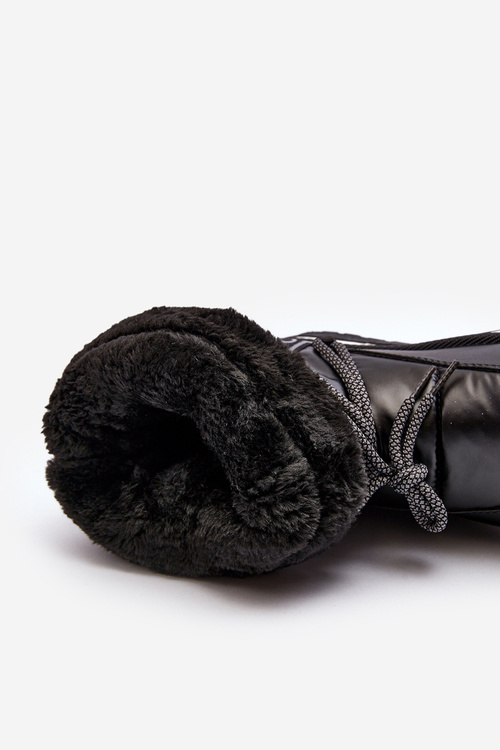 Жіночі зимові черевики з чорними шнурками Lilara