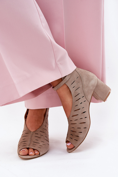 Жіночі Замшеві Черевики На Каблуку Maciejka Темно-бежеві 06893-10