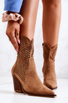 Ажурні ковбойські чоботи на пості Camel Caroline
