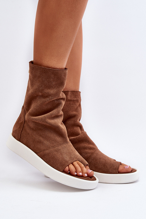 Коричневі жіночі замшеві босоніжки з верхом Zazoo 3441