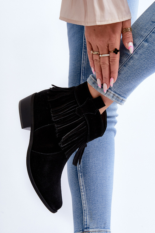 Чорні жіночі замшеві чоботи з бахромою Zazoo 3430