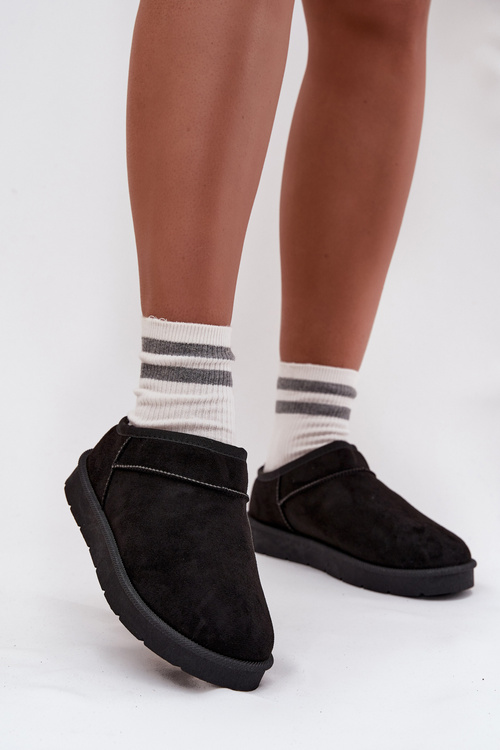 Жіночі зимові черевики з хутром чорні Serenne