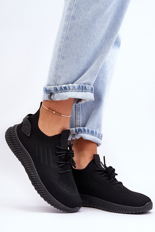 Жіноче спортивне взуття без шнурівки чорного кольору Zauna