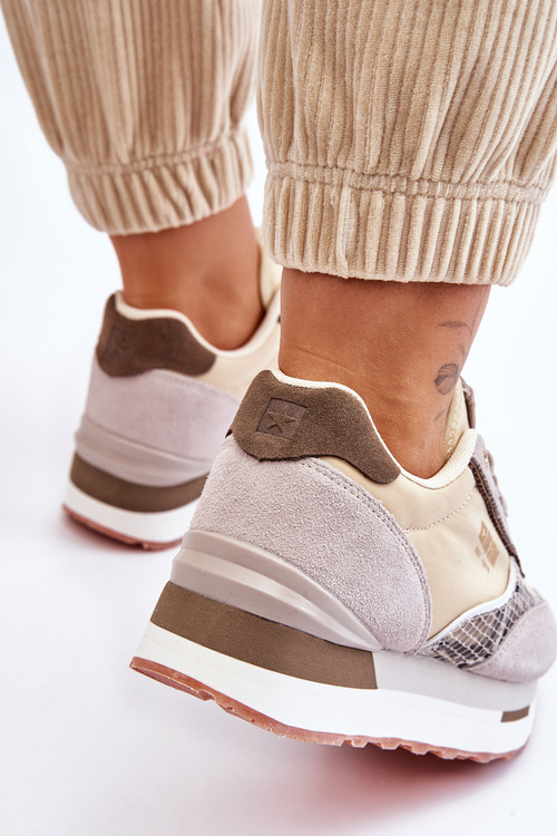 Модні кросівки Memory Foam System Big Star LL274364 Beige