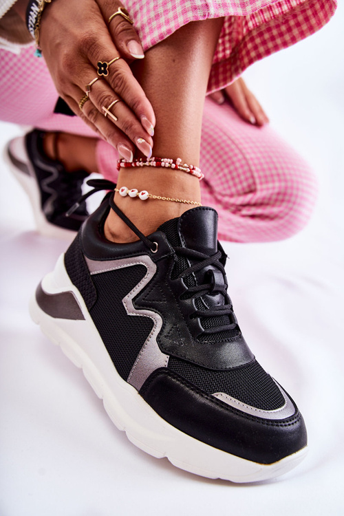 Жіночі модні кросівки чорні Allie