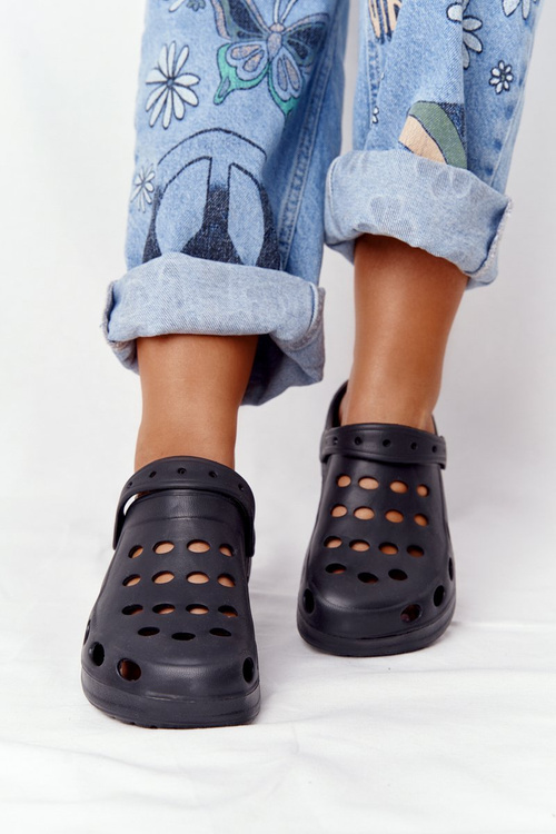 Жіночі шльопанці чорного кольору з піни EVA в крапки