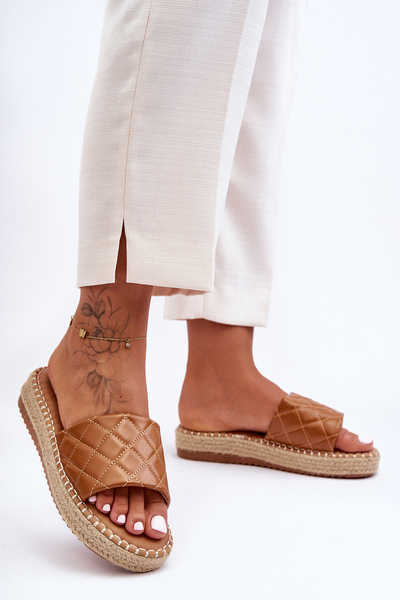 Жіночі босоніжки на платформі Camel Lullaby