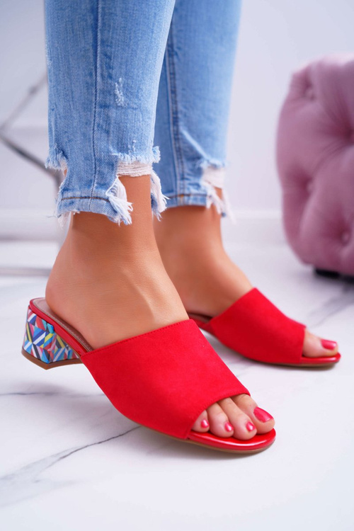 Жіночі елегантні шльопанці замшеві червоні Valencia