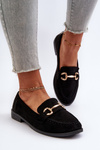 Жіночі лофери на плоскій каблуці з прикрасами чорного кольору
