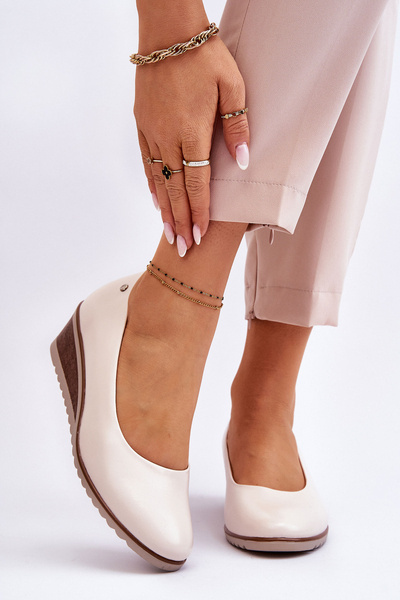 Класичні туфлі на танкетці Beige Graysen