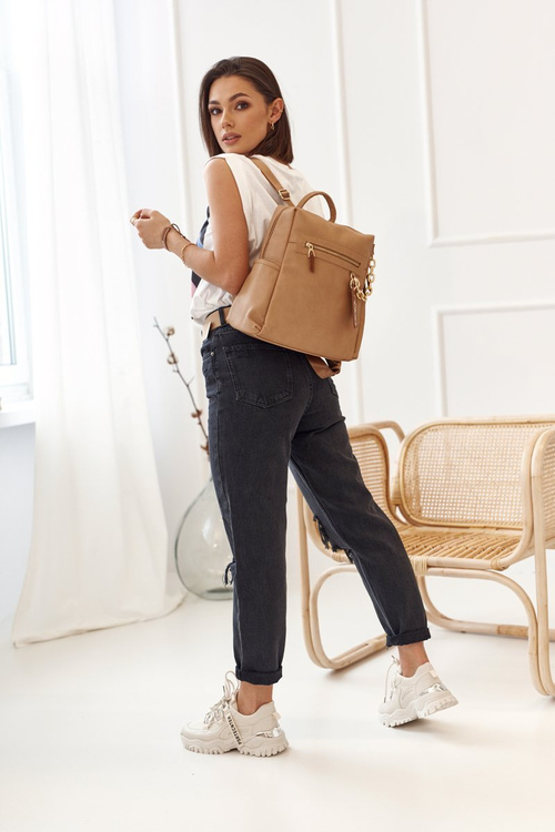 Жіночий шкіряний рюкзак NOBO NBAG-K1800 бежевий