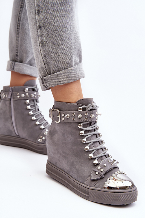 Жіночі утеплені чоботи на танкетці з реактивними замшами, чорні Lu Boo