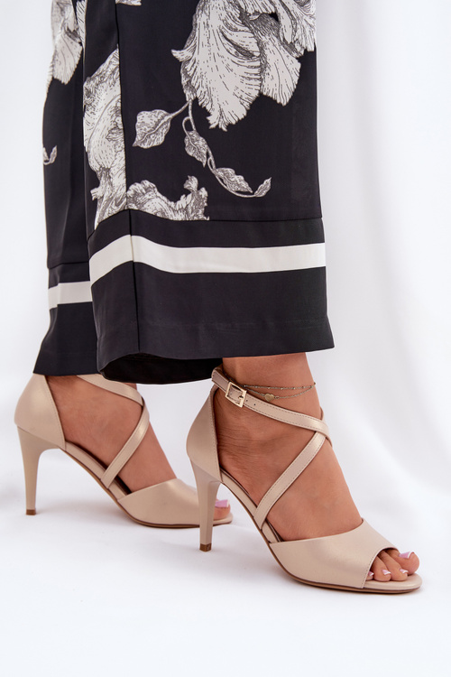 Модні Босоніжки На Каблуку Золоті Loressa