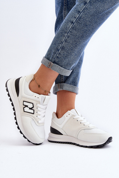 Жіночі білі спортивні кросівки Alettesa