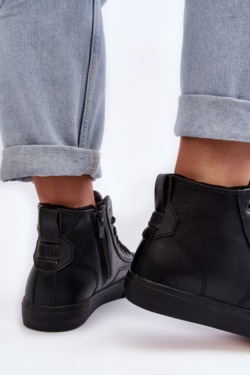 Жіночі стьобані кросівки на блискавці чорні Big Star MM274020