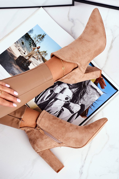 Жіночі чоботи на високому каблуці кольору хакі Voom