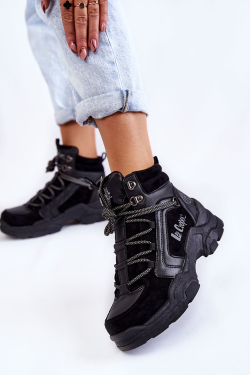 Жіноче трекінгове взуття Trappers Lee Cooper LCJ-22-31-1441 чорний