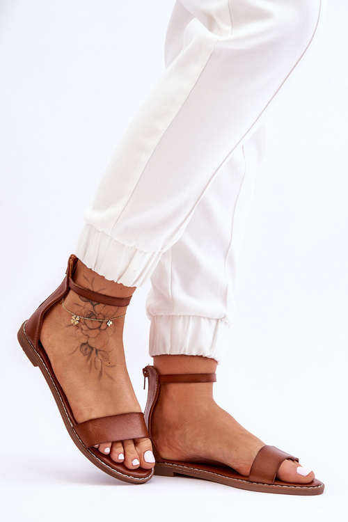 Коричневі шкіряні сандалі на плоскій блискавці Millou