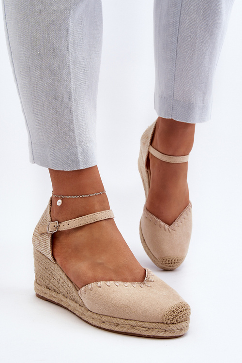 Замшеві босоніжки еспадрільї на танкетці з тканими деталями бежевого кольору Raylin