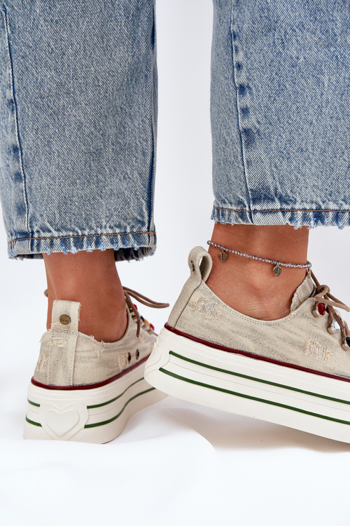 Жіночі Кросівки На Платформі Бежеві GOE RR2N4105