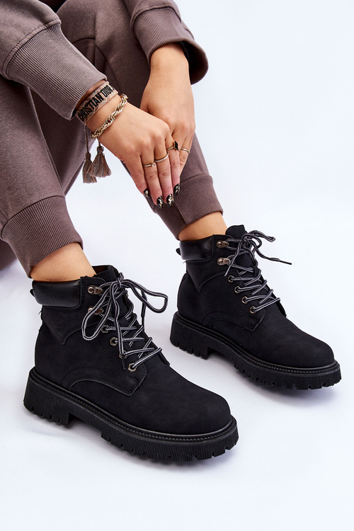 Жіночі утеплені черевики Trapper на шнурівці чорні напівшляху
