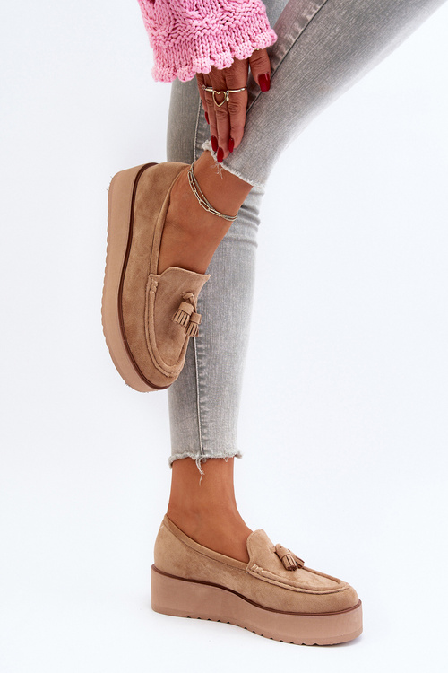 Жіночі лофери на платформі з китицями коричневого кольору Mialani