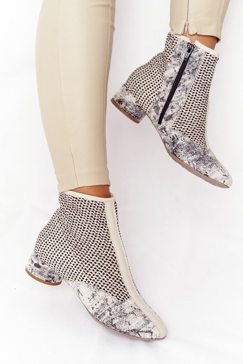 Плетені чоботи на каблуці Maciejka 04937-03 Бежеві