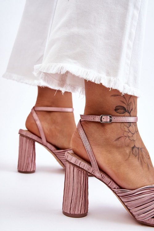 Модні босоніжки з бантом на підборах бежеві Callum