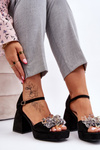 Модні босоніжки з кристалами на масивних підборах Black Garrett