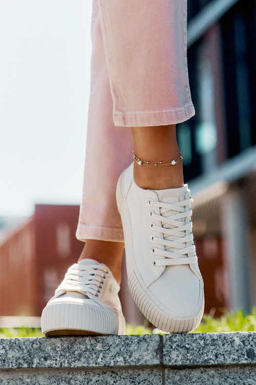 Жіночі Текстильні Кросівки Big Star RR274407 Бежеві