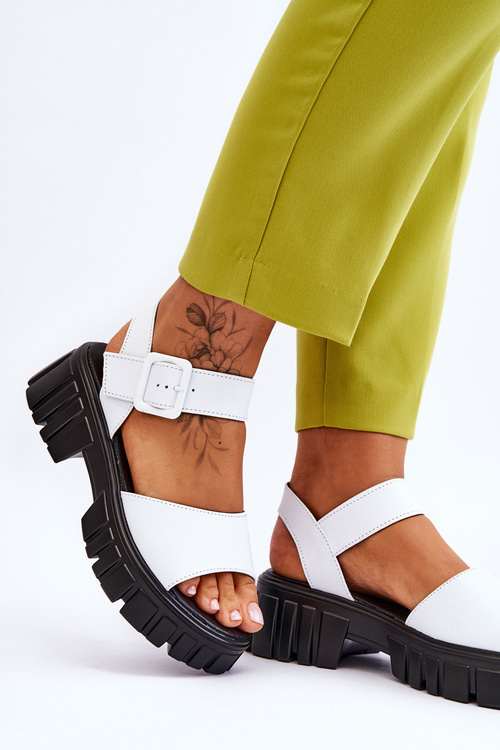 Жіночі шкіряні сандалі на плоскій підошві білі Dean