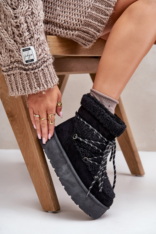 Снігові черевики на платформі зі шнурівкою чорного кольору Izathiel