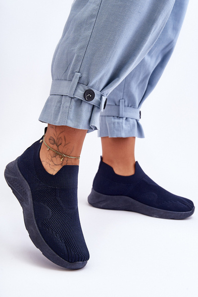 Жіноче спортивне взуття темно-синього кольору Claris