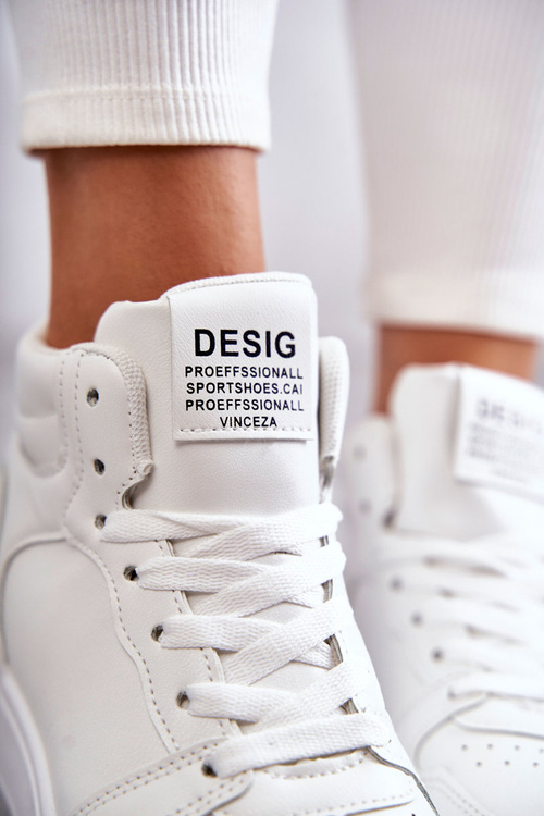 Жіноче високе спортивне взуття біле Trisa