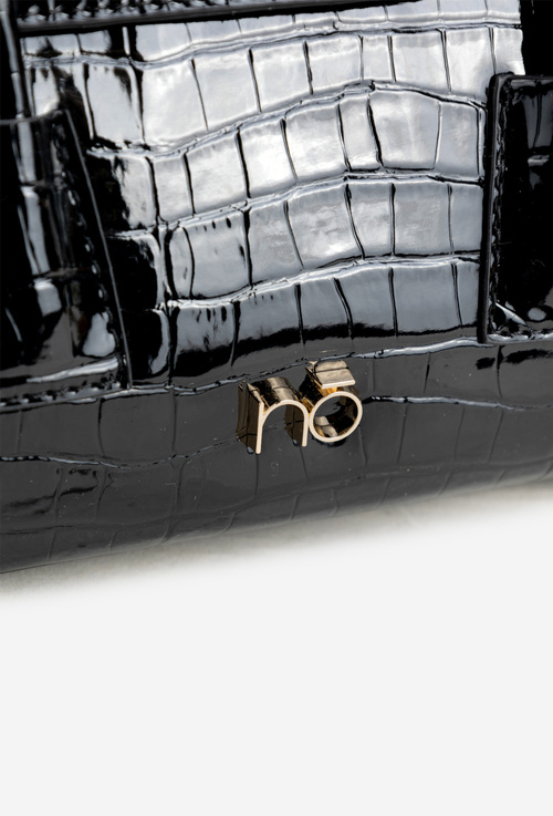 Мала сумка-коробка з тисненим візерунком NOBO BAG5800-M20 Чорна