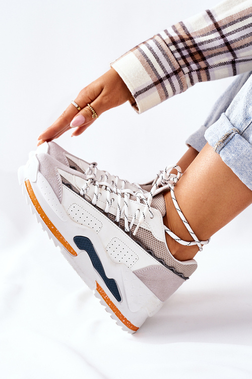 Жіноче спортивне взуття Кросівки White Aland