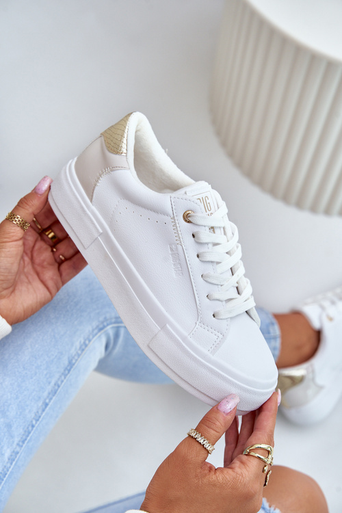 Теплі жіночі кросівки на платформі Big Star OO274A452 Білі