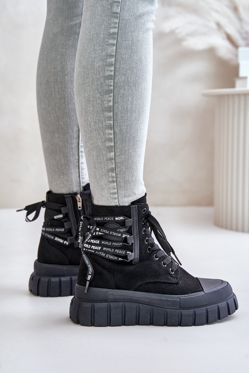 Чоботи жіночі на платформі з декоративною шнурівкою Чорні Edidda