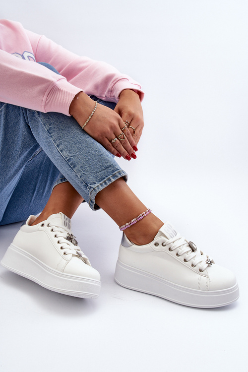 Жіночі кросівки на платформі з білими прикрасами Herbisa