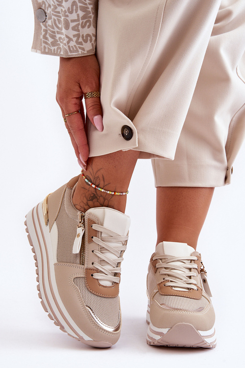 Жіноче спортивне взуття з декоративною пряжкою Beige Cairo