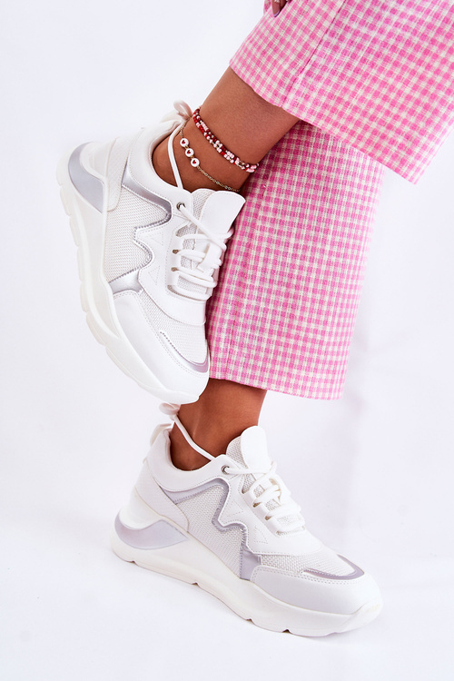 Жіночі модні кросівки білі Allie
