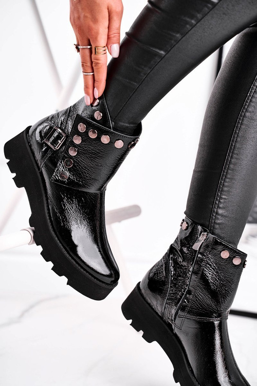 Чоботи жіночі лаковані шкіряні чорні Exquisite 1199