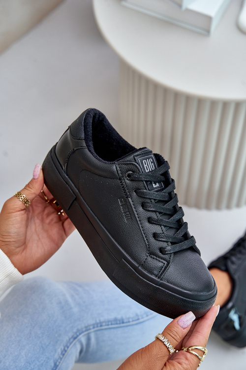 Теплі жіночі кросівки на платформі Big Star OO274A555 Чорні